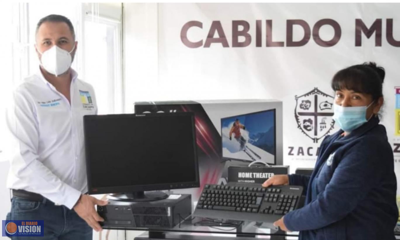Luis Felipe León fortalecerá sitios de investigación y lectura en el municipio 