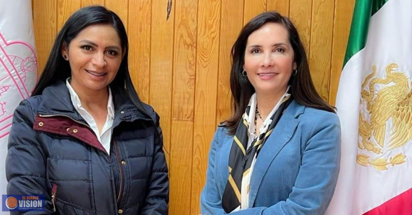 Macarena Chávez Flores se reúne con Araceli Saucedo, presidenta municipal de Salvador Escalante