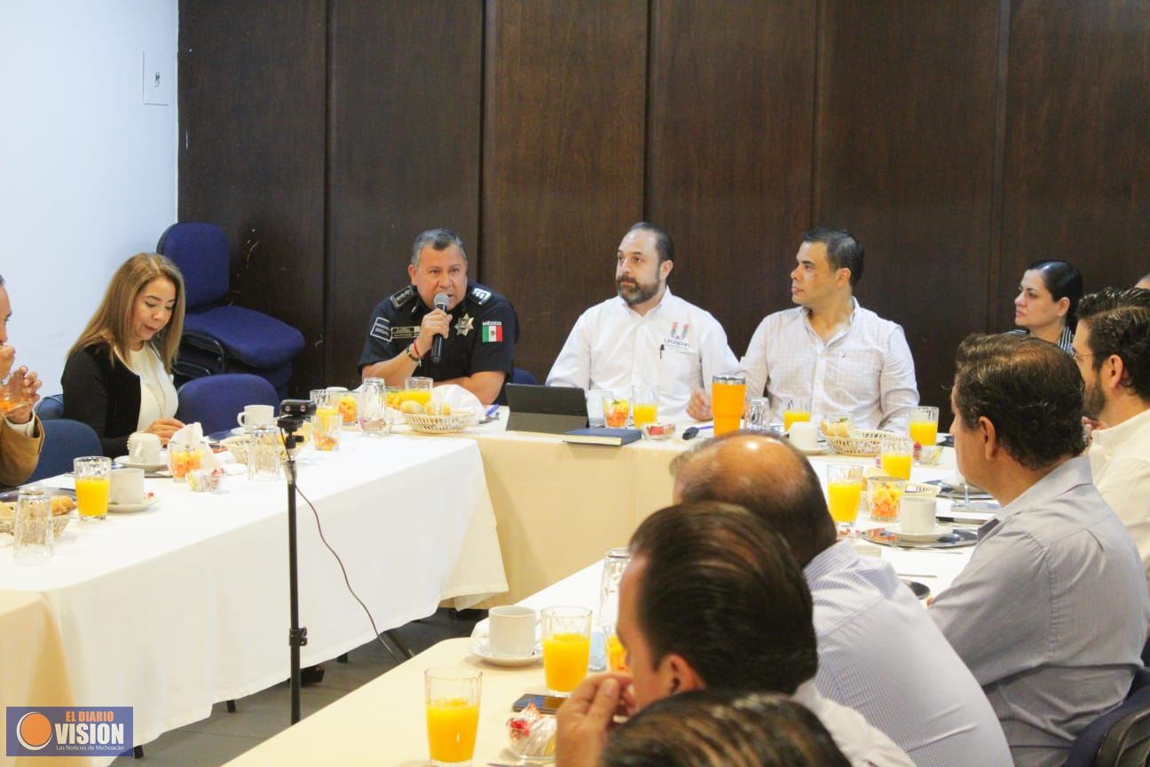 Estamos realizando una política policial sana y de colaboración: Lara