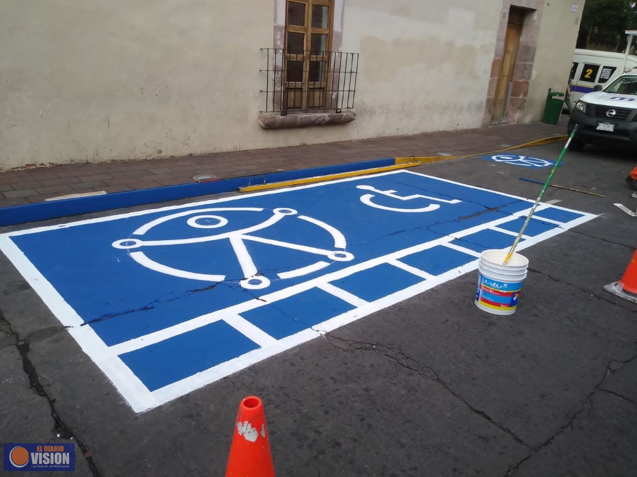 Inicia SEDUM balizamiento con símbolo de Accesibilidad Universal en Centro Histórico