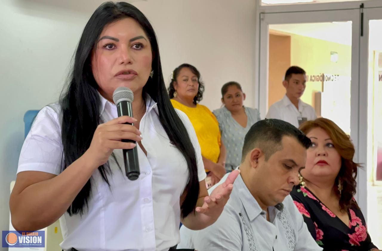 Semigrante y federación se coordinan para detectar posibles michoacanos en tráiler de Texas