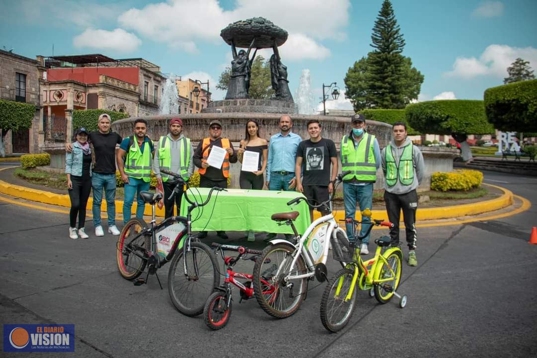 Firman convenio IJUM y Bicivilizate en pro de la juventud moreliana