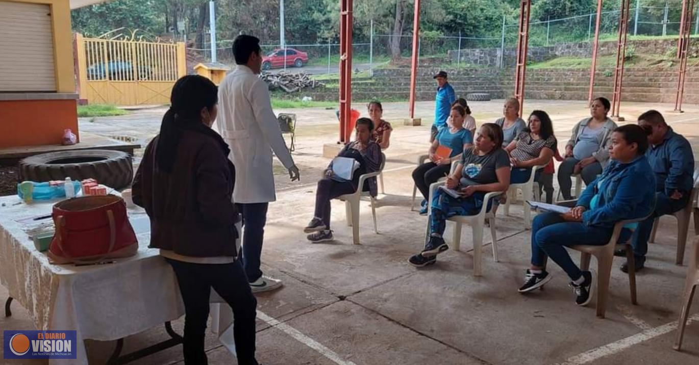 Capacitan a personal de salud en aplicación de suero anti alacrán en la comunidad del Mesón