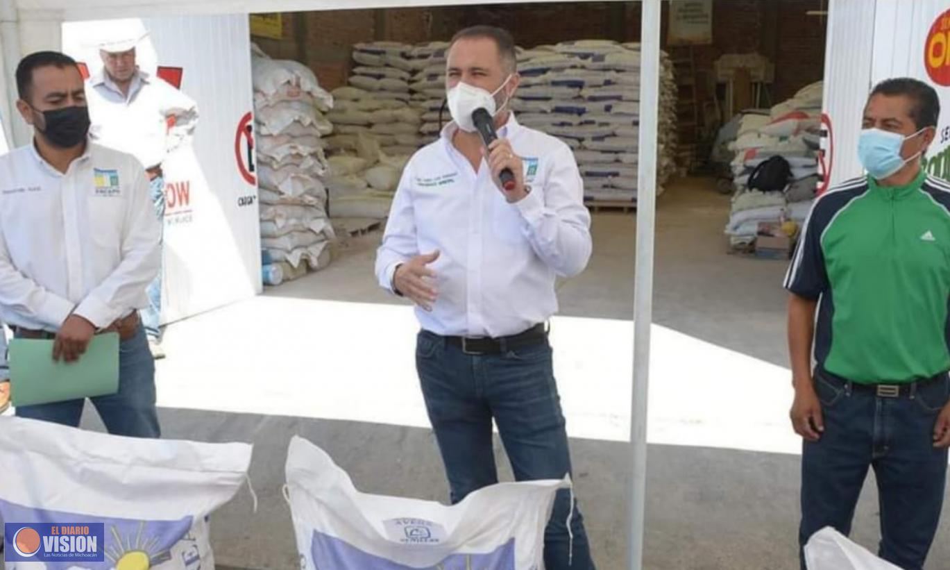 Arrancó Luis Felipe León Balbanera programa de subsidio de la avena forrajera 