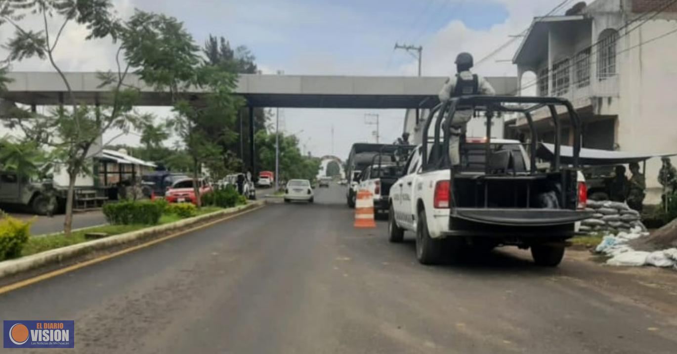 Ejército y Fuerzas Policiacas realizan  operativo en San Juan Nuevo 