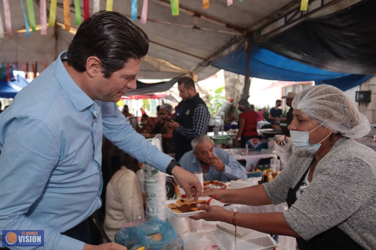Impulsa Alfonso Martínez las tradiciones y la gastronomía de Morelia