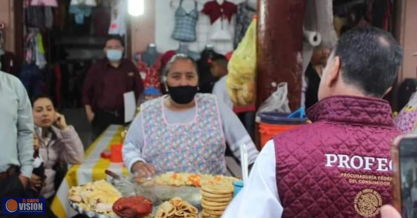 Cayó Profeco al puesto de enchiladas de 800, sin pollo