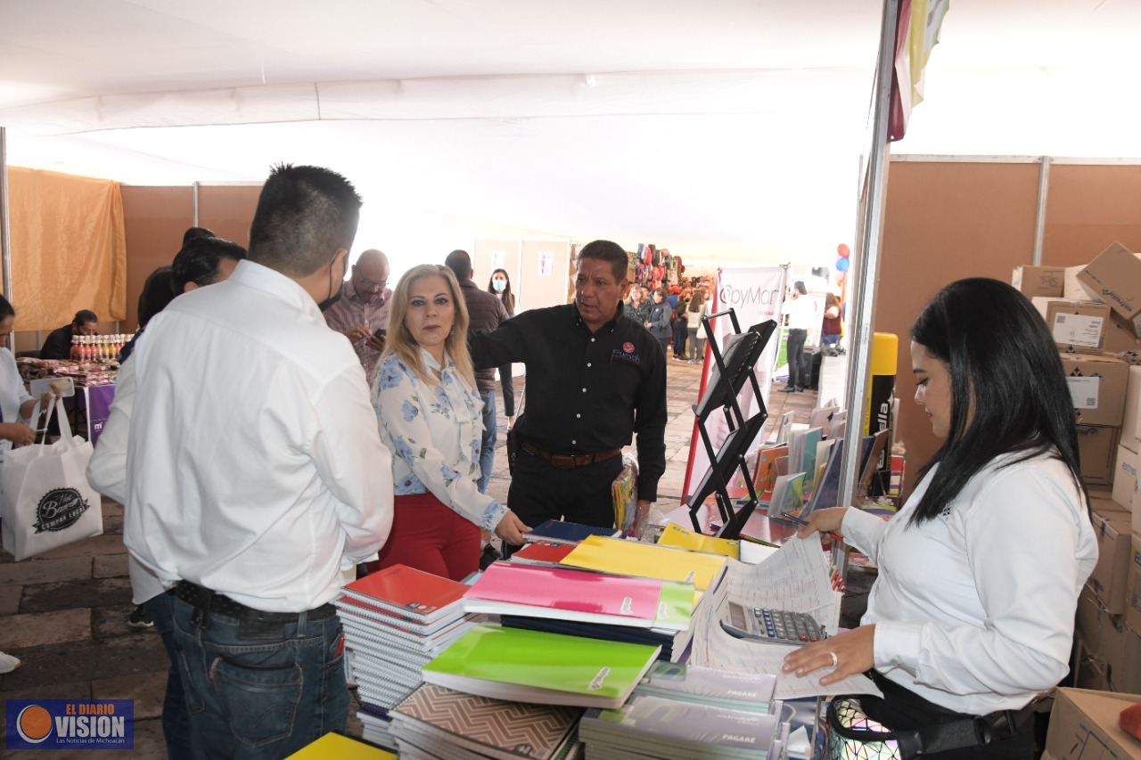 Inicia 12ª Expo Regreso a Clases en Plaza Valladolid