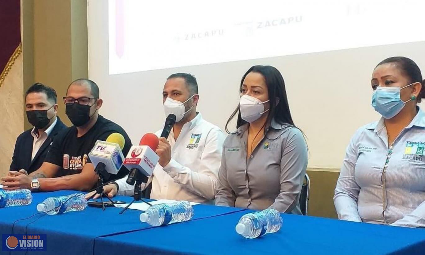 León Balbanera asistió a presentación del programa 