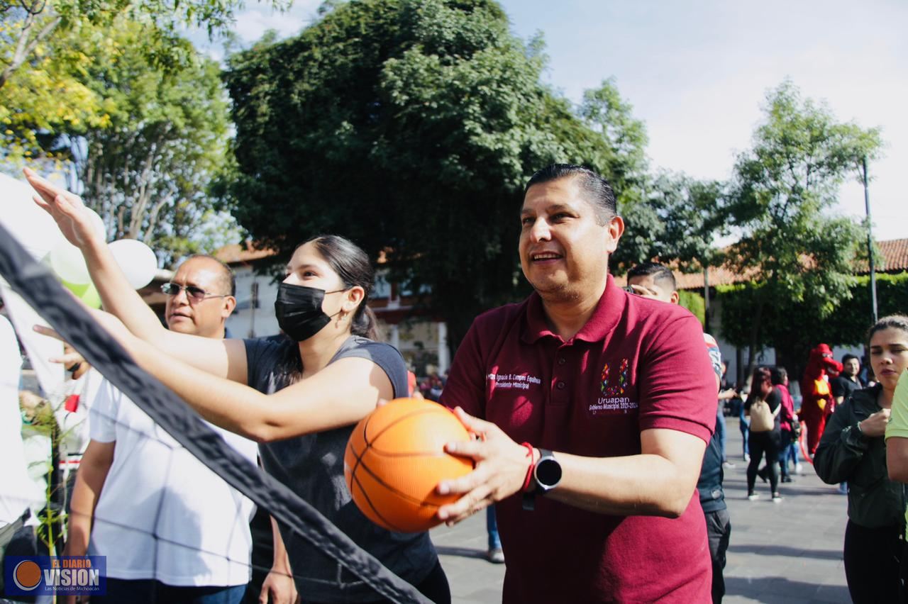Disfrutaron cientos de familias el primer Divertingo 