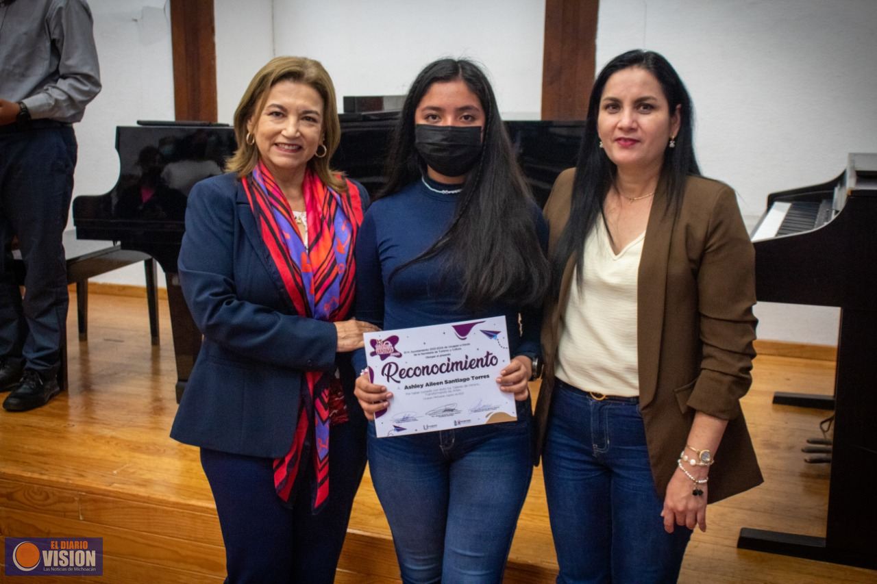Concluye con éxito el curso de verano de piano en Casa de Cultura