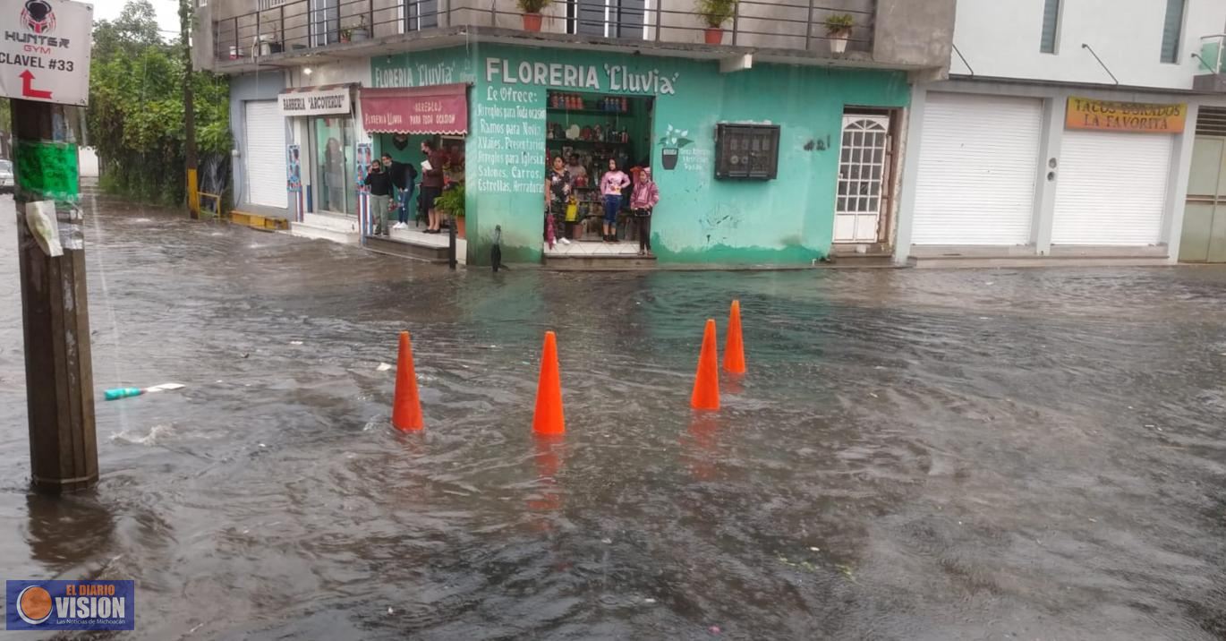 Tormenta Tropical “Kay” ocasiona inundaciones en gran parte de Uruapan