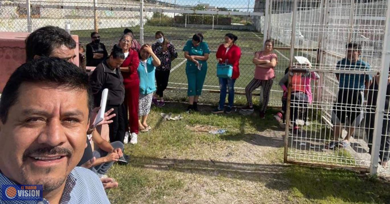 Roberto Carlos López García presenta su informe de gobierno en la Colonia José María Cabrera
