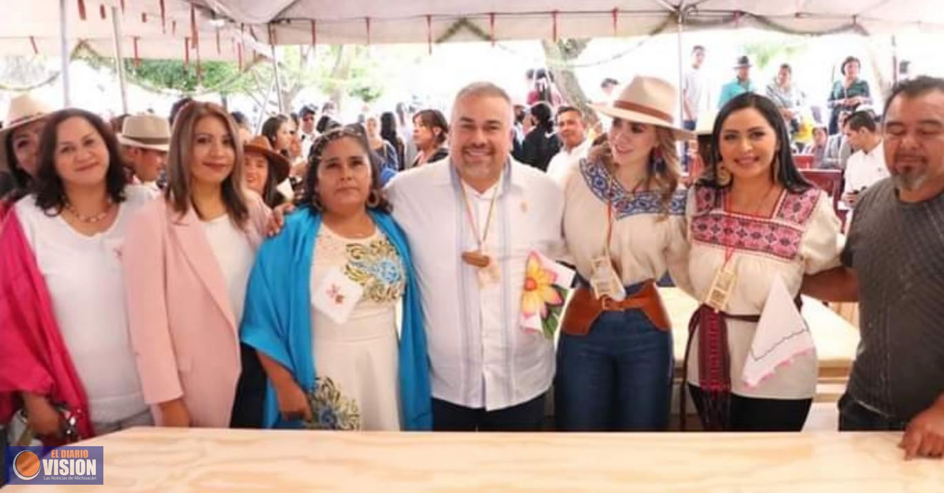 Inaugura Araceli Saucedo Reyes la XIX edición de la Feria de la Silla en Opopeo