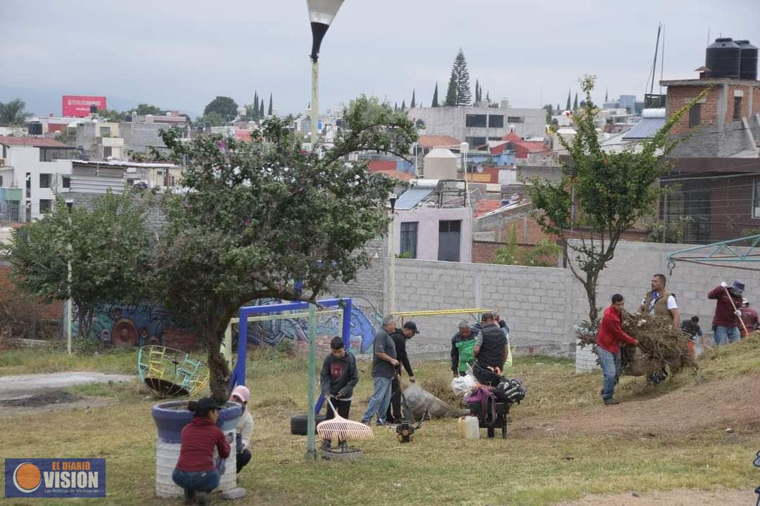 Ayuntamiento de Morelia realizó jornada de limpieza en la colonia Real del Punhuato 