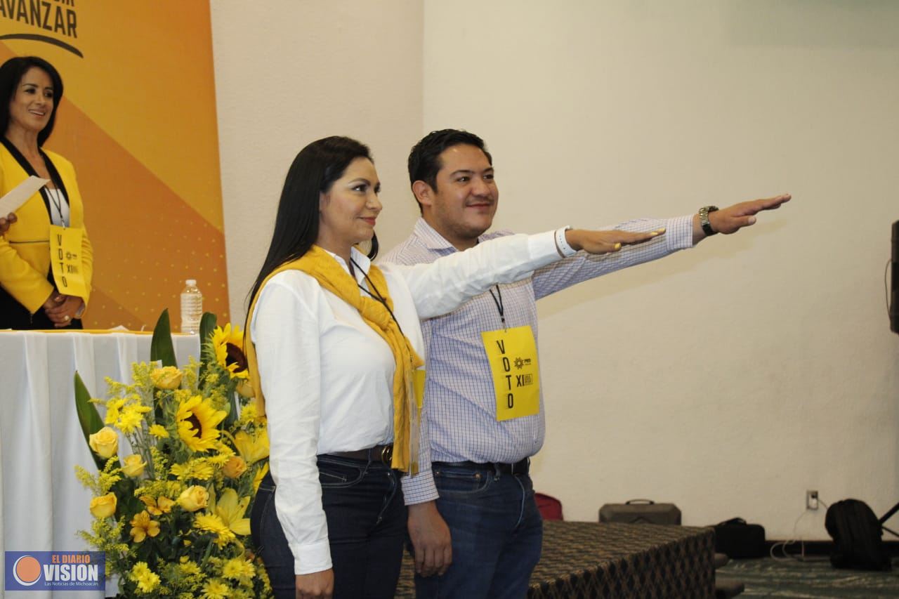 Rinde protesta Araceli Saucedo como coordinadora de los presidentes del PRD, en Consejo Estatal