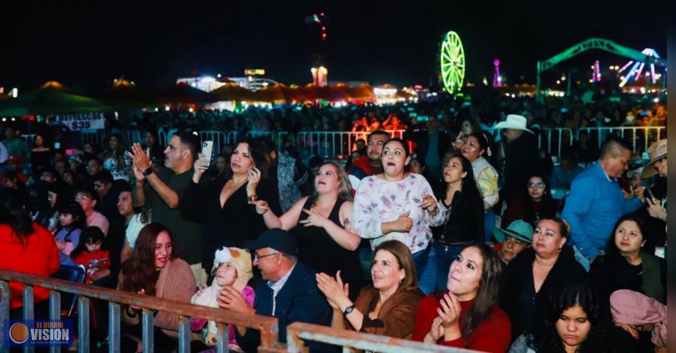 En gran armonía, el desarrollo de la Feria DIF 2022