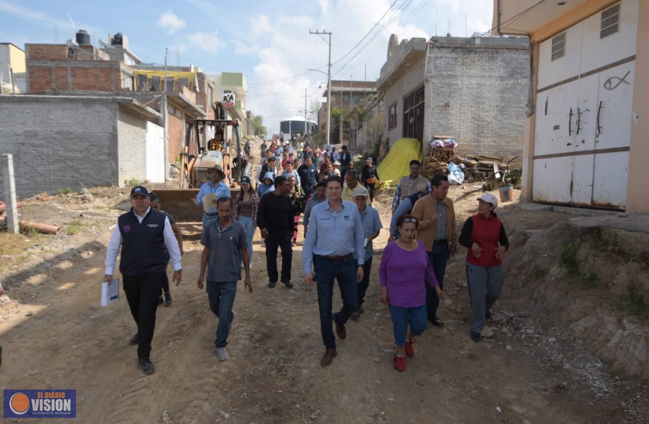 Supervisa Alfonso Martínez obras en calles del sur de Morelia