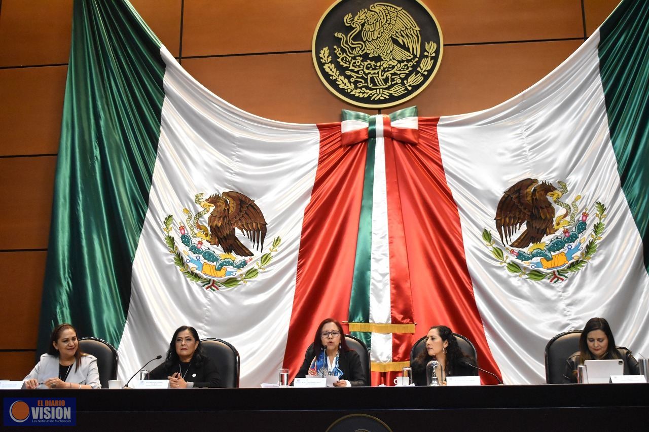 Comparece ante Comisión de la Cámara de Diputados la secretaria de Educación Pública