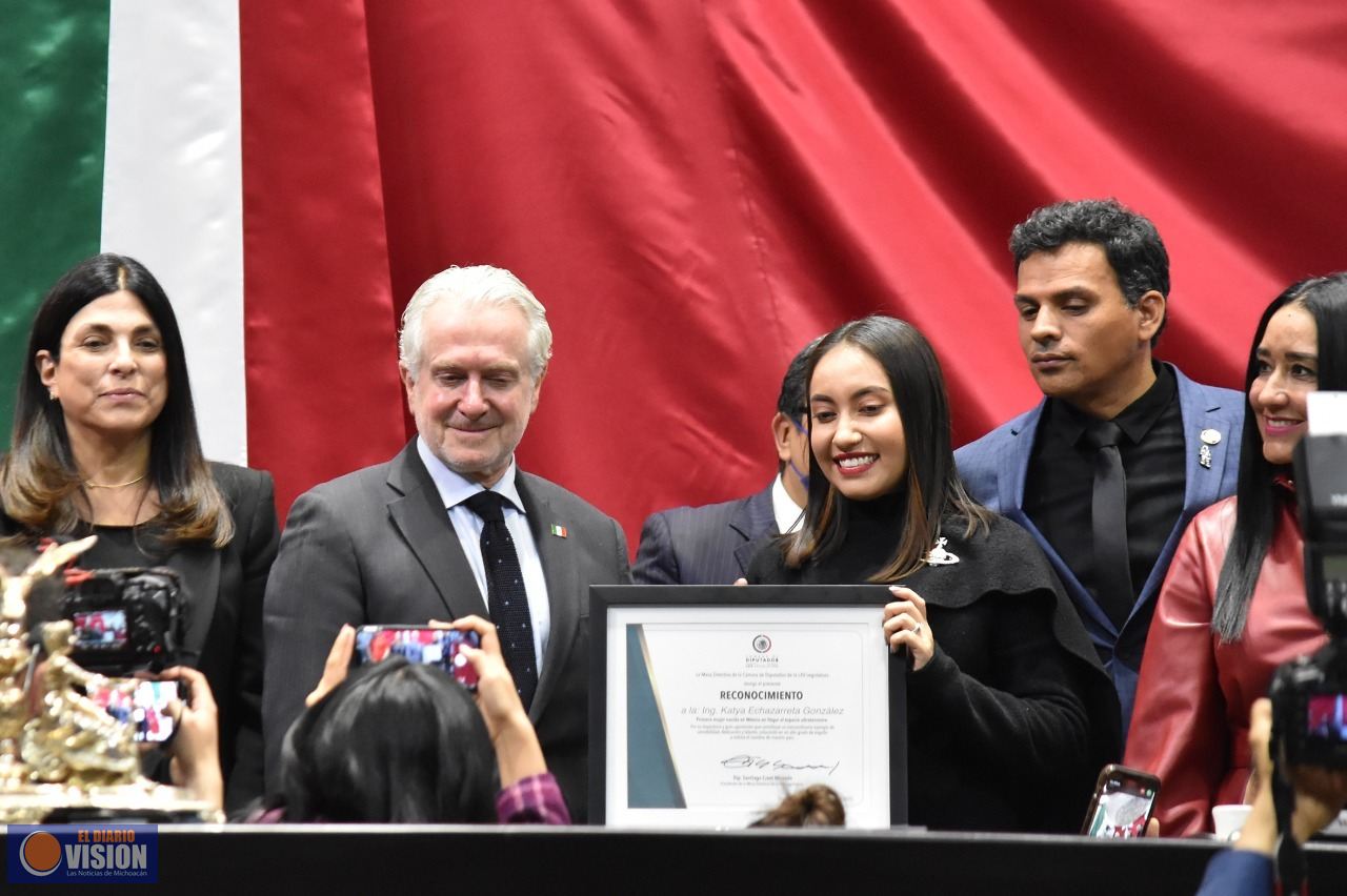 Cámara de Diputados se enorgullece  de la primer mujer mexicana en llegar al espacio: Santiago Creel