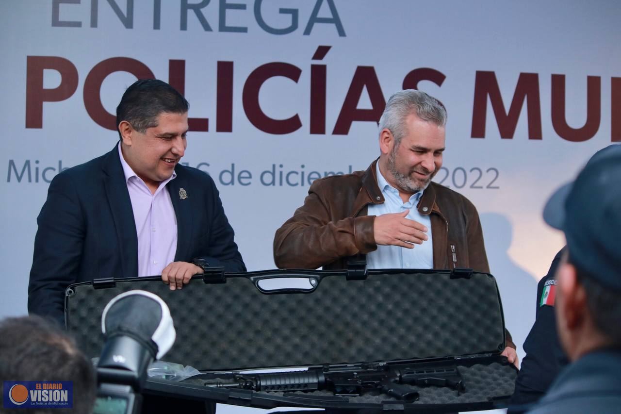 Policía Municipal recibe armamento para fortalecer la seguridad 