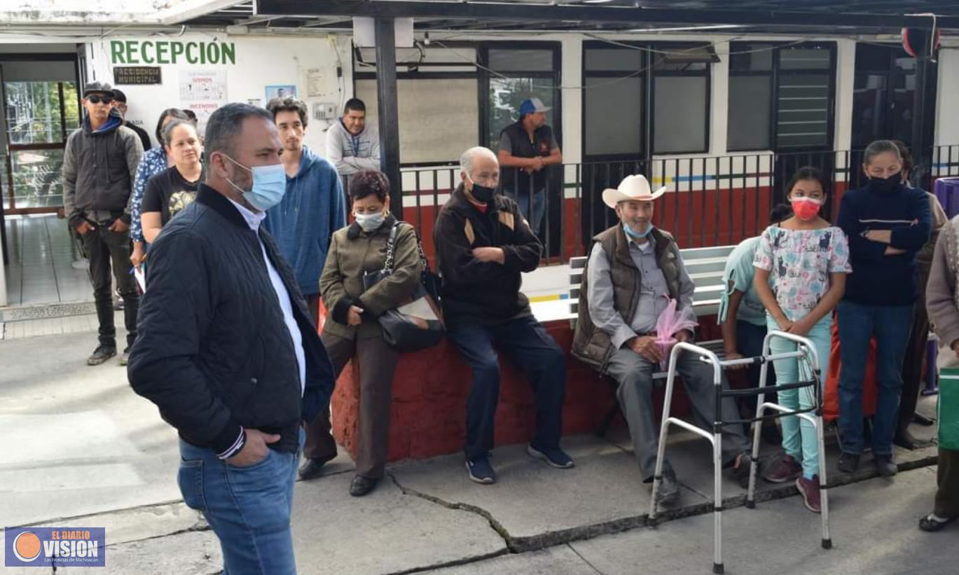 Atiende Luis Felipe necesidades más urgentes de la ciudadanía y comunidades 