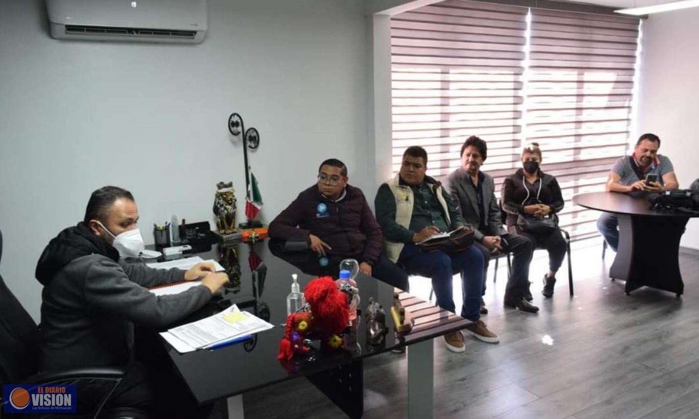 Ratifica Luis Felipe su compromiso con los medios de comunicación 