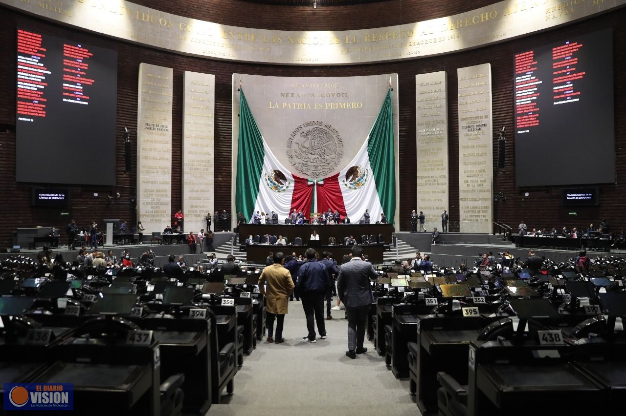 Legisladores presentaron siete iniciativas en la sesión de la Comisión Permanente