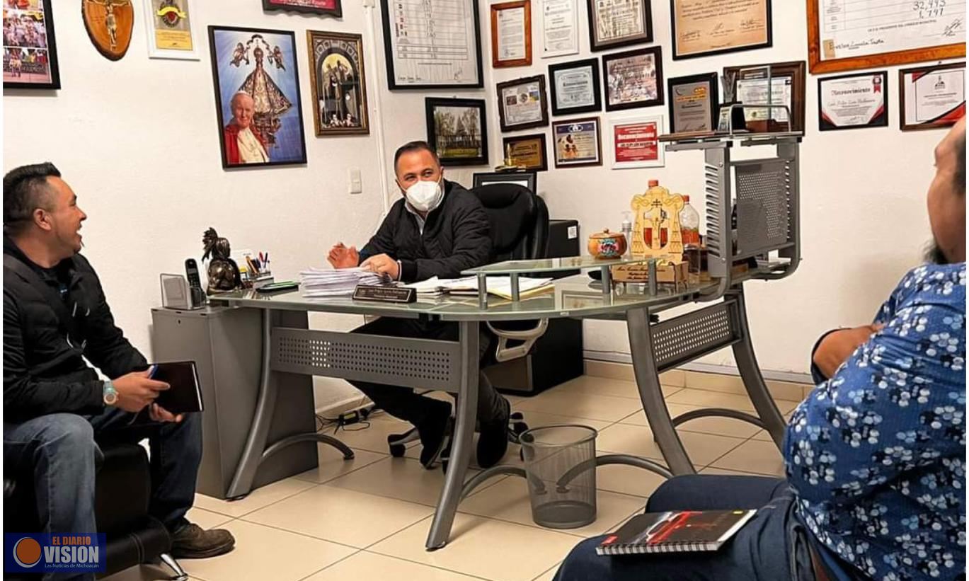 Gobierno cercano a la ciudadanía, mantiene Luis Felipe León Balbanera 