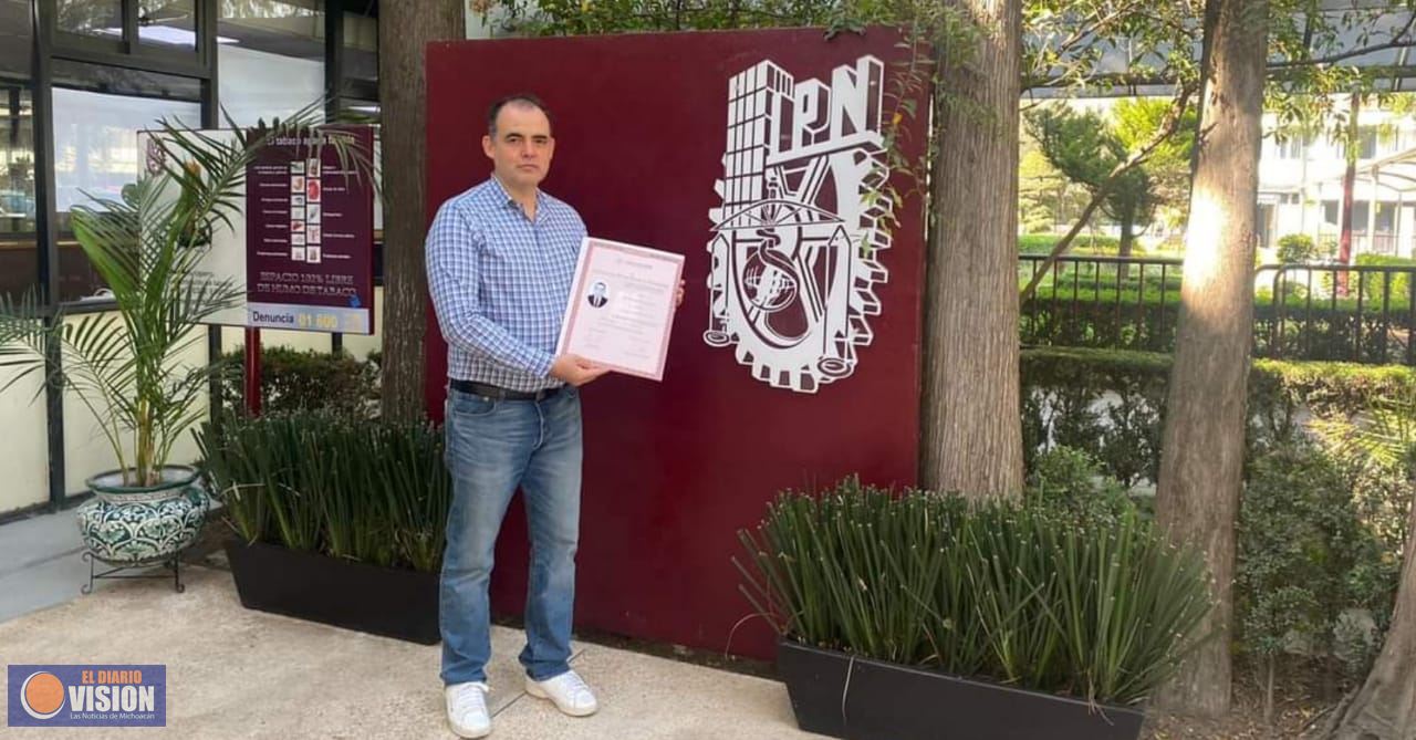 Diputado Baltazar Gaona obtiene título como Licenciado en Turismo 