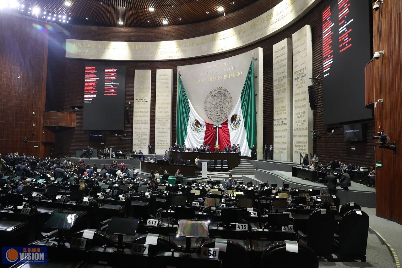 Diputados presentan, iniciativas para reformar la Constitución Política y diversas leyes