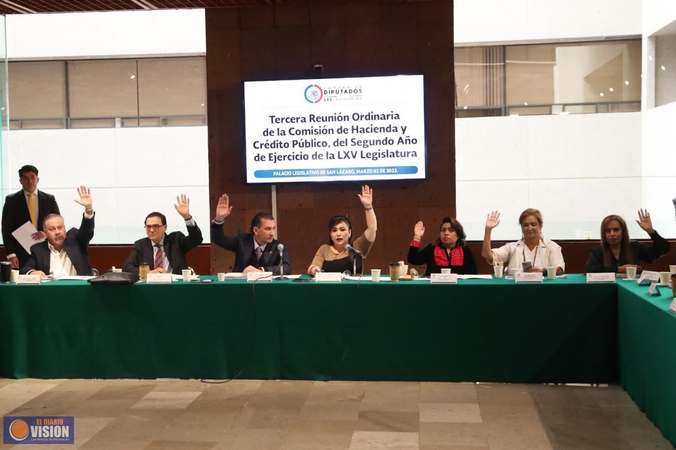 La Comisión de Hacienda y Crédito Público aprobó cinco dictámenes que reforman diversas leyes