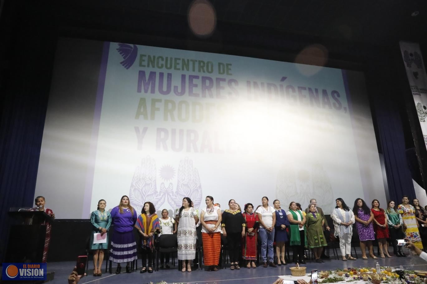 Celebran Día Internacional de la Mujer con encuentro nacional de mujeres indígenas