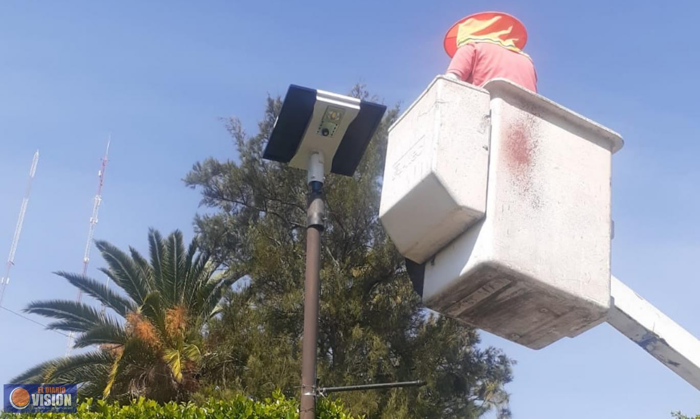 Nuevas luminarias garantizan un ahorro económico y sustentable en Zacapu 