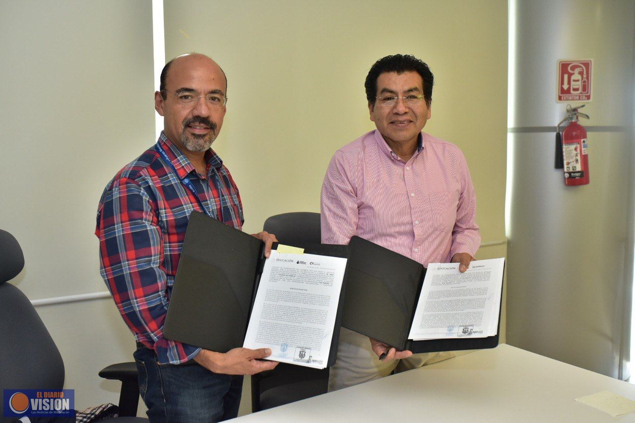 Colegio de Morelia refrenda lazos interinstitucionales y de colaboración con INEA