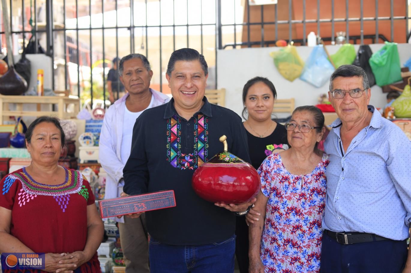 Nacho Campos sigue consolidando el Tianguis Artesanal