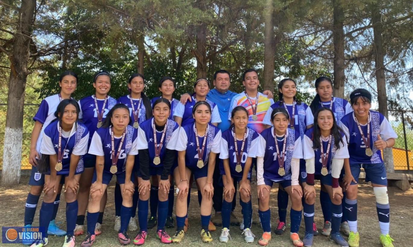 Alcalde Luis Felipe León Balbanera, reitera su apoyo al deporte