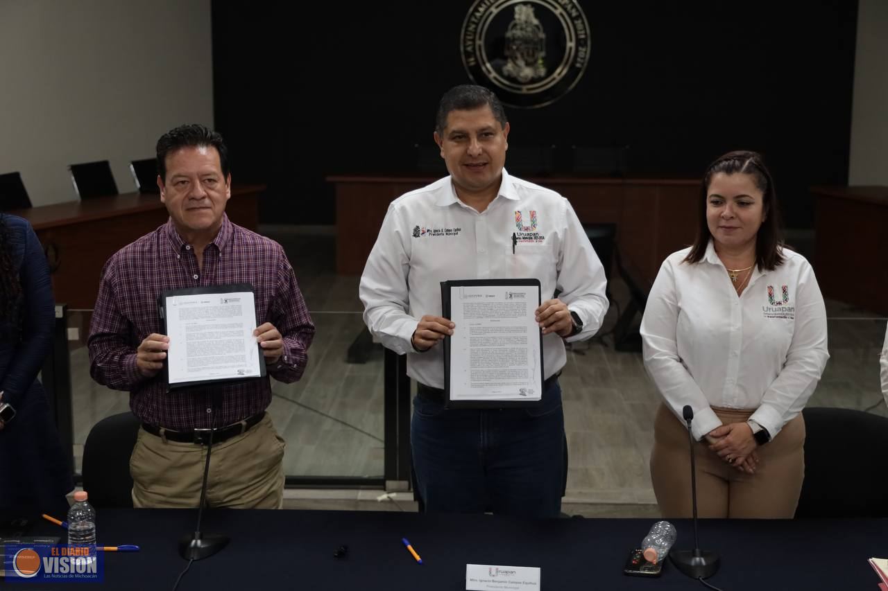 Firma Nacho Campos convenio con el INAH para conservar el patrimonio histórico