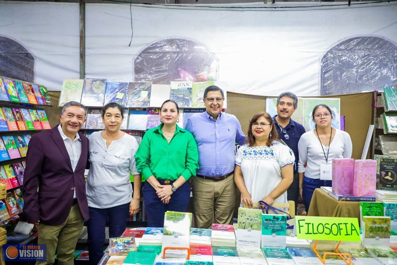 Inaugura Nacho Campos la XXII Feria Internacional del Libro de Uruapan
