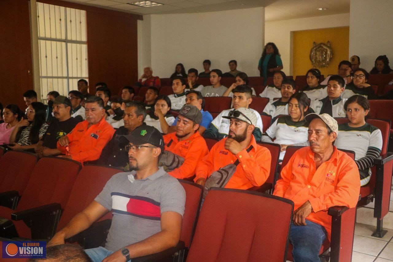 Capacitan a brigadas municipales de Sanidad Forestal