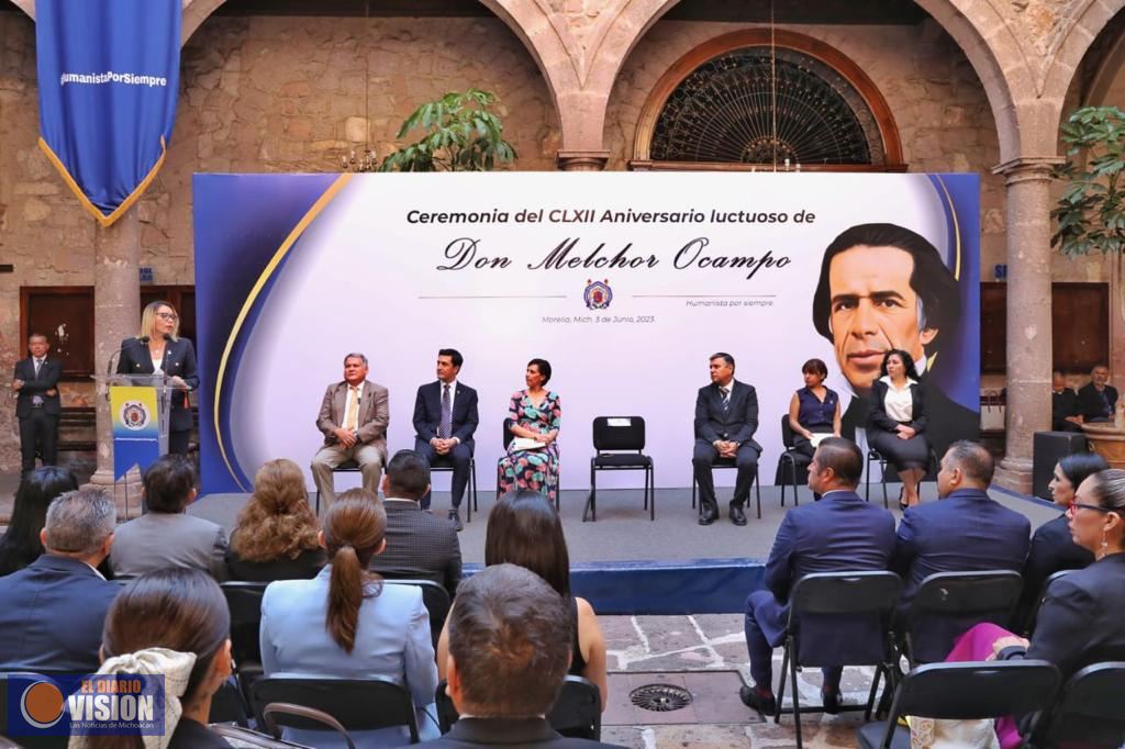 Queremos una Universidad libre en toda la extensión de la palabra: Rectora