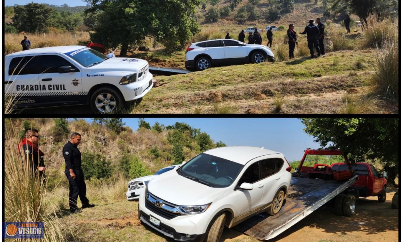 Guardia Civil recupera en Zacapu vehículo con reporte de robo