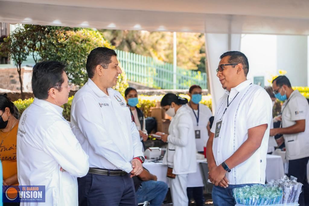 Encabeza Nacho Campos inauguración de la Feria de la Salud
