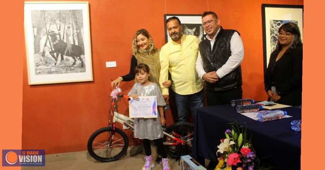 Centro Pamar Pátzcuaro, premia a ganadores infantiles