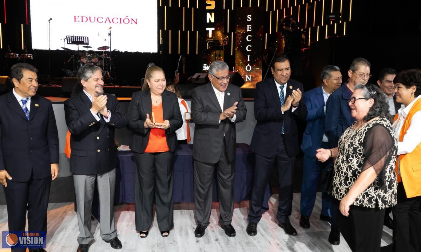 Personal de Apoyo y Asistencia a la Educación, fundamental en la escuela pública