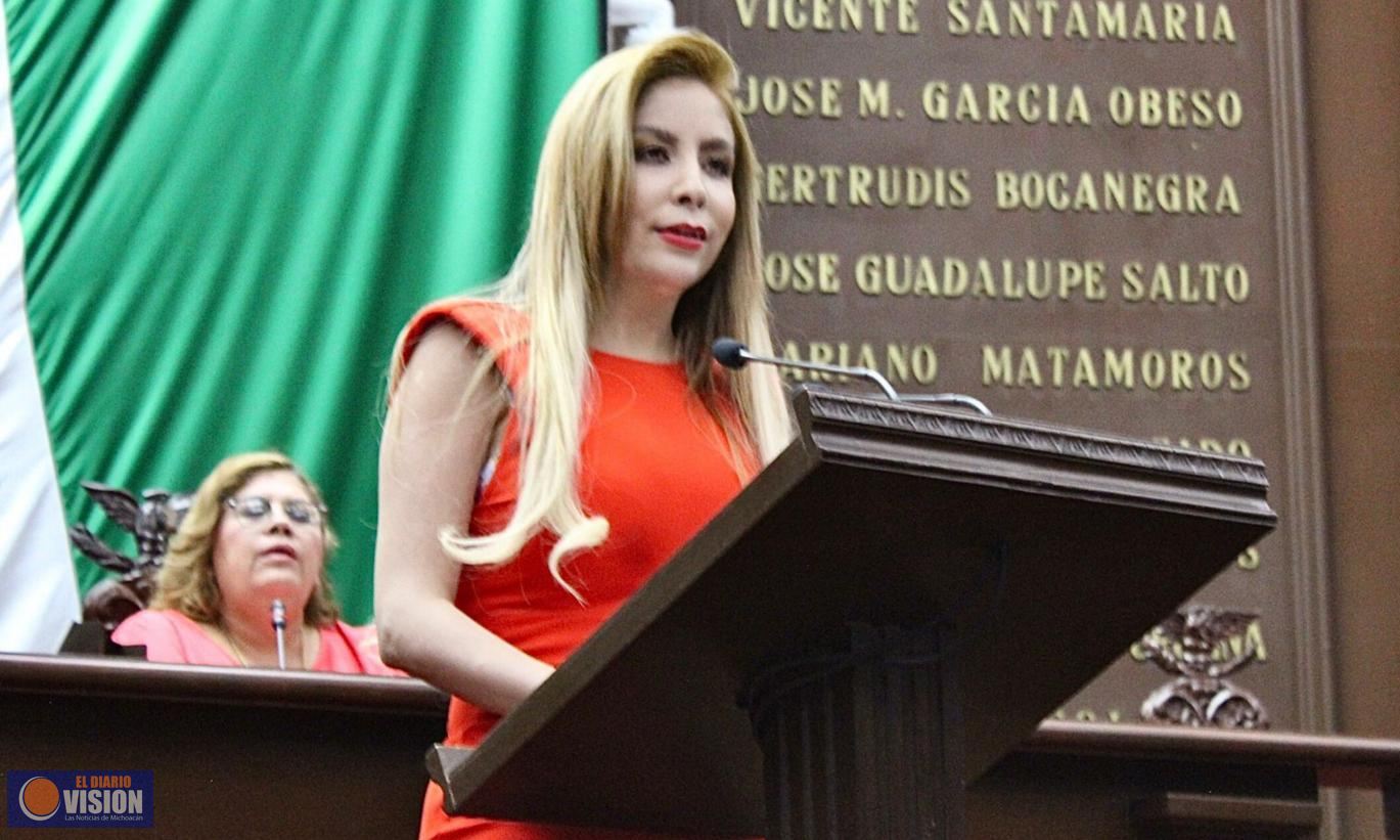 Llama Belinda Hurtado a activar el Tren Purépecha