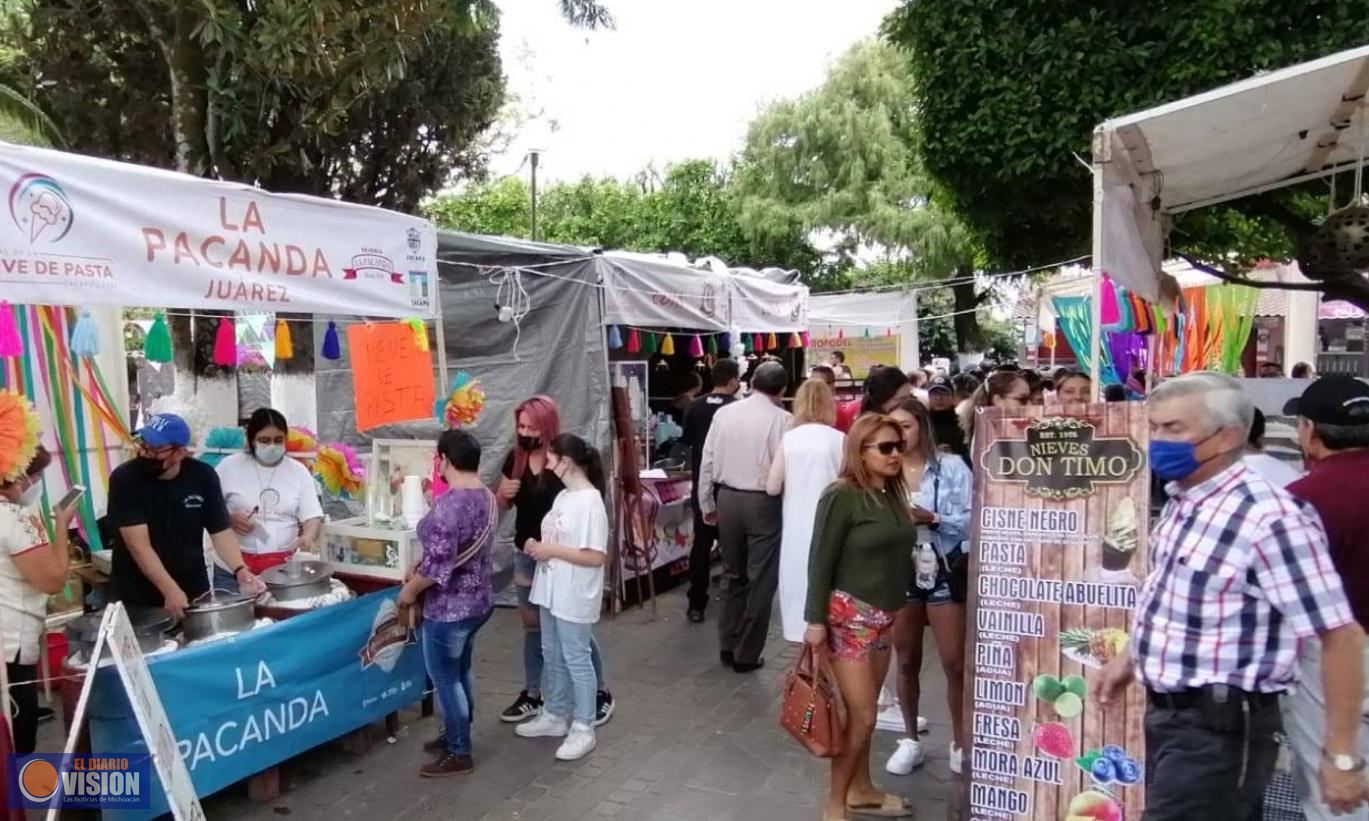 ¡Vive la experiencia única del 7.º Festival de la Nieve de Pasta en Zacapu!