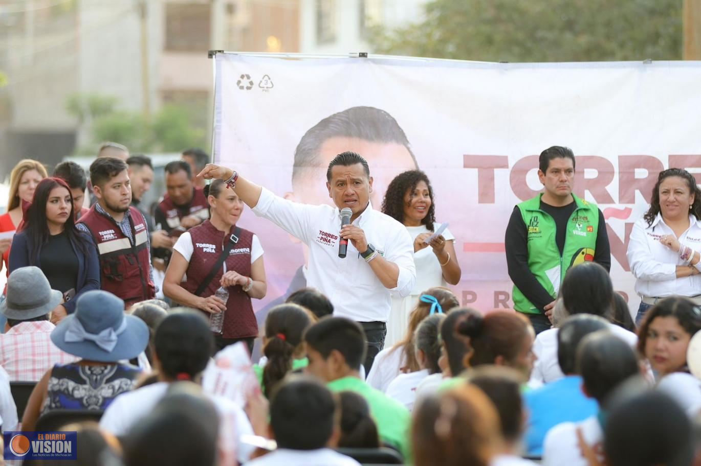 Torres Piña propone un hospital, unidad deportiva y mercado municipal para el poniente de Morelia