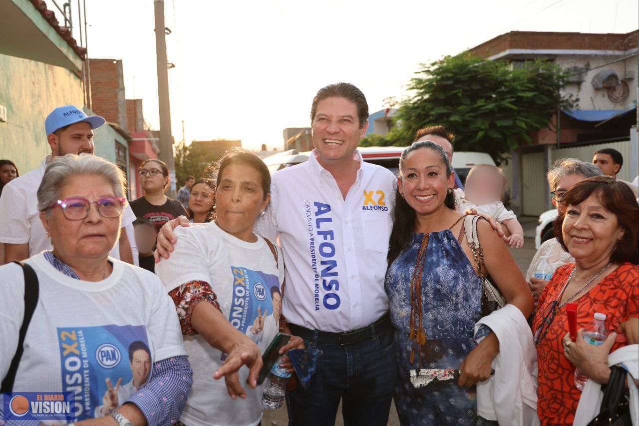 Gracias por las Becas y las obras en la colonia