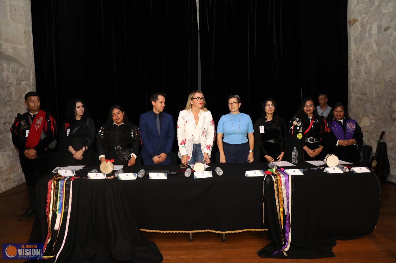 Rectora inaugura el HispanoFem 2024, compromete apoyo para Tuna Hispanoamericana Femenil